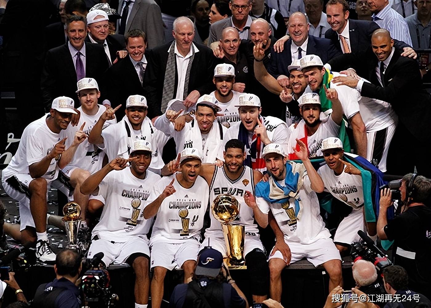 关于bsports体育:勇士队年轻球员的成长之路：库明加和穆迪能否成为球队的未来，延续王朝辉煌？的信息