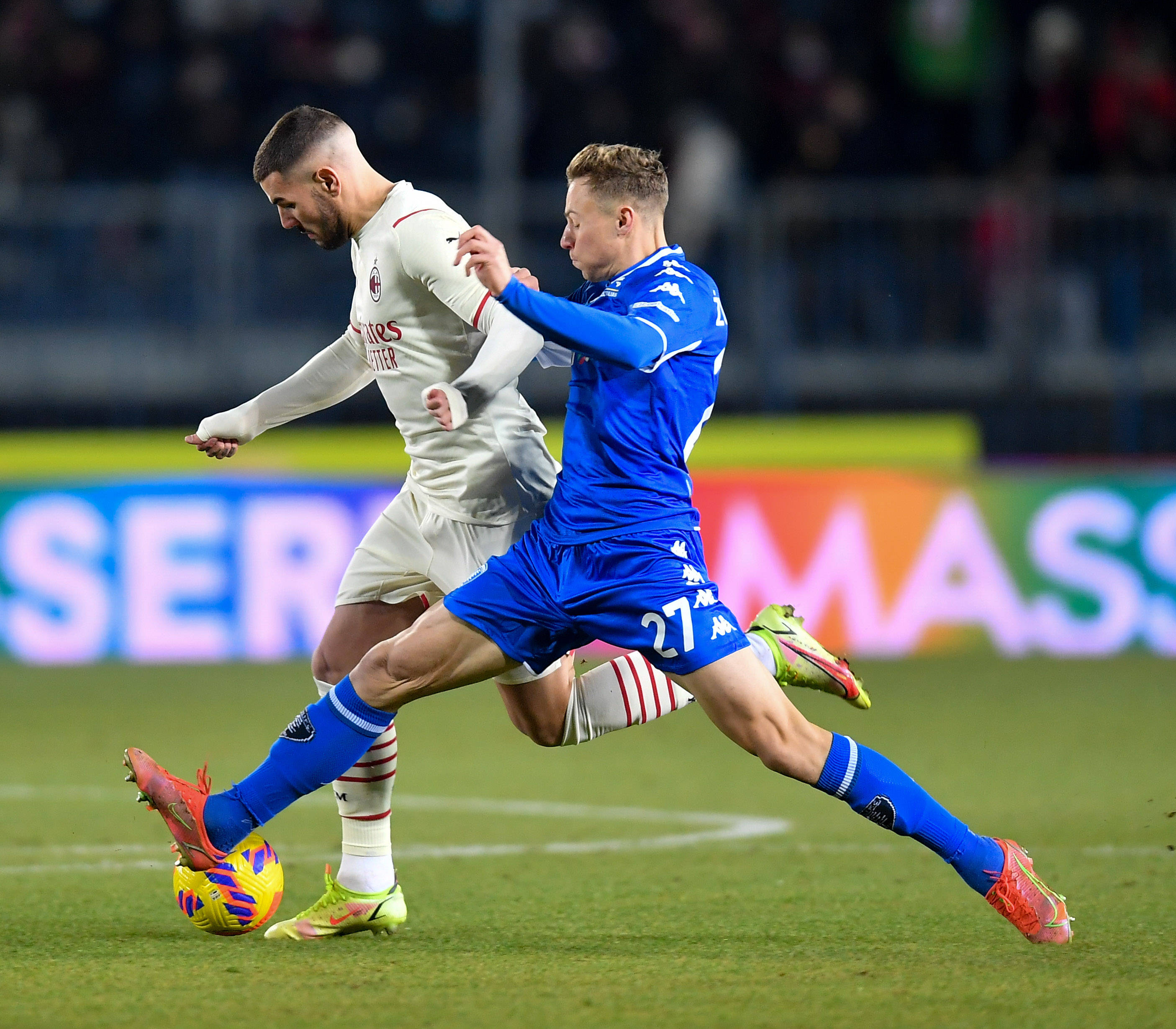 关于b体育下载:意甲的经典赛事回顾：追溯那些令人难忘的时刻的信息